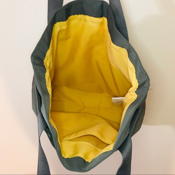 NWT Baggallini Gray Special Edition Tote - Picture 5 of 7